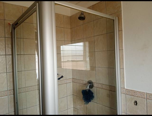 2 BEDROOM APARTMENT FOR SALE IN VAN DYK PARK